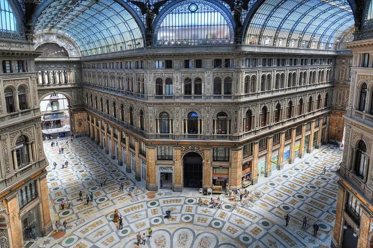 Das Monumentale Neapel von Maradona: Walking Tour, Neapel, Italien. Das Monumentale Neapel von Maradona: Walking Tour, Neapel, Italien.