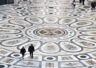 Das Monumentale Neapel von Maradona: Walking Tour, Neapel, Italien. Das Monumentale Neapel von Maradona: Walking Tour, Neapel, Italien.