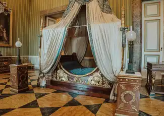 Königspalast von Caserta: Eintritt ohne Anstehen + Führung, Caserta, Italien. Königspalast von Caserta: Eintritt ohne Anstehen + Führung, Caserta, Italien.
