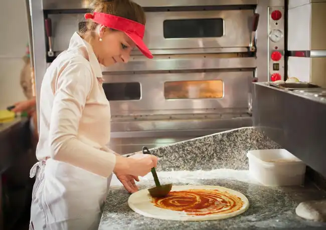 Neapel: Geführter Pizza-Kochkurs, Neapel, Italien. Neapel: Geführter Pizza-Kochkurs, Neapel, Italien.