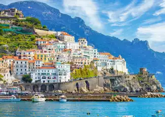 Amalfi, Sorrento y Positano: Excursión de un día en grupo reducido desde Nápoles, Nápoles, Italia.
