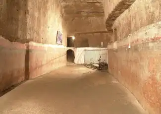 Napoli Sotterranea: In der Unterwelt Neapels: Eintritt ohne Anstehen + Führung, Neapel, Italien. Napoli Sotterranea: In der Unterwelt Neapels: Eintritt ohne Anstehen + Führung, Neapel, Italien.