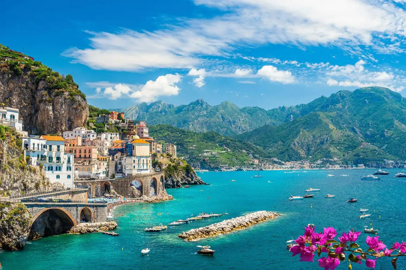 Amalfi und Positano: Bootstour ab Neapel, Neapel, Italien. Amalfi und Positano: Bootstour ab Neapel, Neapel, Italien.