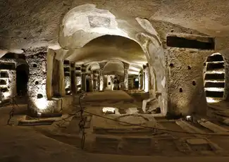 Neapel: Museen & Unterirdische Stadt, Neapel, Italien. Neapel: Museen & Unterirdische Stadt, Neapel, Italien.