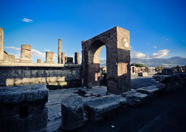 Pompeji und Sorrent: Tagesausflug von Rom aus, Rom, Italien. Pompeji und Sorrent: Tagesausflug von Rom aus, Rom, Italien.