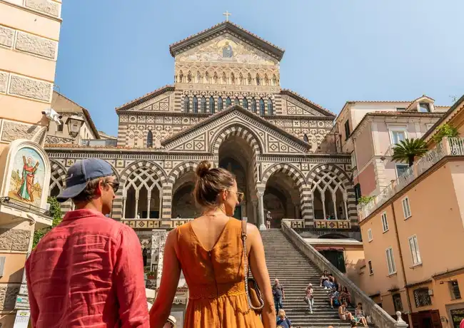 Amalfi, Positano & Ravello: Tagesausflug in kleiner Gruppe ab Neapel, Neapel, Italien. Amalfi, Positano & Ravello: Tagesausflug in kleiner Gruppe ab Neapel, Neapel, Italien.