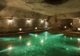 Neapel: Museen & Unterirdische Stadt, Neapel, Italien. Neapel: Museen & Unterirdische Stadt, Neapel, Italien.