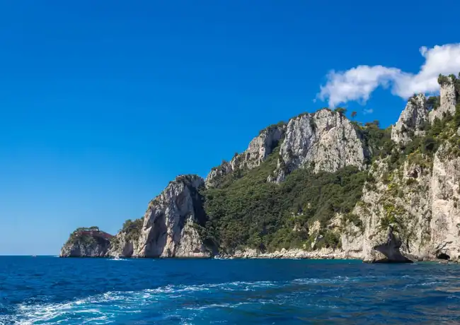 Capri: Excursión en barco + Degustación de Limoncello + Viaje de ida y vuelta desde Pompeya, Pompeya, Italia. Capri: Excursión en barco + Degustación de Limoncello + Viaje de ida y vuelta desde Pompeya, Pompeya, Italia.