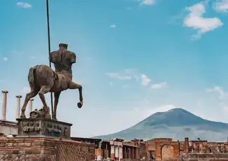 Pompeji, Ravello und Amalfi: Eintrittskarte + Tagesausflug von Pompei, Neapel, Italien. Pompeji, Ravello und Amalfi: Eintrittskarte + Tagesausflug von Pompei, Neapel, Italien.