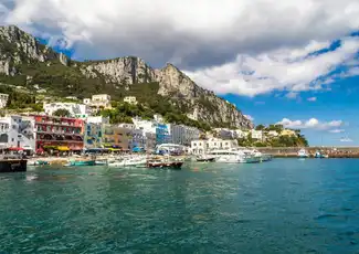 Capri : excursion en bateau + dégustation de Limoncello + aller-retour depuis Vico Equense, Capri, Italie.