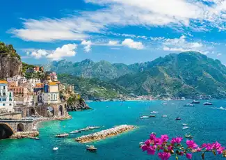 Amalfi & Positano: Tagesausflug von Neapel aus, Neapel, Italien. Amalfi & Positano: Tagesausflug von Neapel aus, Neapel, Italien.