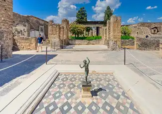 Pompeji, Ravello und Amalfi: Eintrittskarte + Tagesausflug von Pompei, Neapel, Italien. Pompeji, Ravello und Amalfi: Eintrittskarte + Tagesausflug von Pompei, Neapel, Italien.