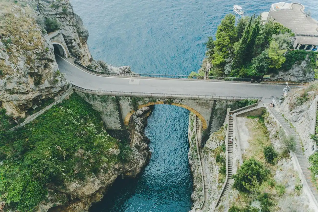 Amalfi, Sorrent & Positano: Tour für kleine Gruppen ab Neapel, Neapel, Italien. Amalfi, Sorrent & Positano: Tour für kleine Gruppen ab Neapel, Neapel, Italien.