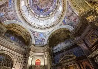 San Gennaro-Kapelle und Schatzmuseum + Filangieri-Museum, Neapel, Italien. San Gennaro-Kapelle und Schatzmuseum + Filangieri-Museum, Neapel, Italien.