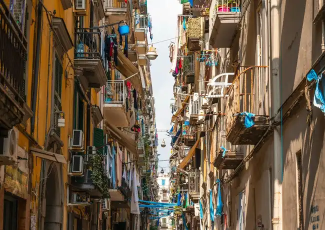 Naples : Visite guidée du Street Art et des quartiers espagnols, Naples, Italie. Naples : Visite guidée du Street Art et des quartiers espagnols, Naples, Italie.