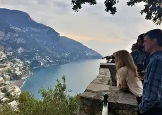 Pompeji, Positano und Sorrent: Tagesausflug von Neapel, Neapel, Italien. Pompeji, Positano und Sorrent: Tagesausflug von Neapel, Neapel, Italien.