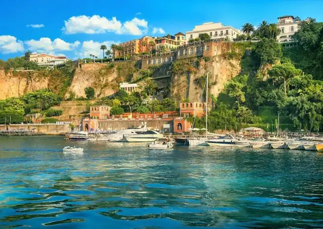 Sorrento und Pompeji: Tagesausflug von Neapel aus, Neapel, Italien.