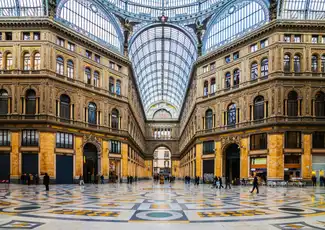 Pompeji & Neapel: Tagestour von Rom aus, Rom, Italien. Pompeji & Neapel: Tagestour von Rom aus, Rom, Italien.