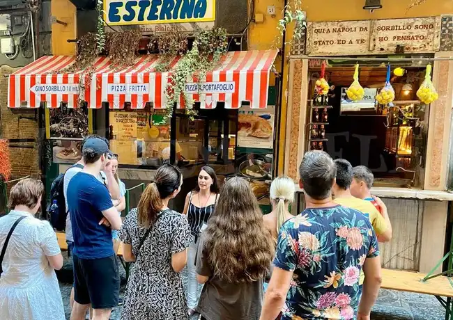 Neapel: Geführte Street Food Tour, Neapel, Italien. Neapel: Geführte Street Food Tour, Neapel, Italien.