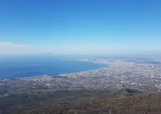 Der Vesuv: Transport nur von Neapel aus, Ercolano, Italien. Der Vesuv: Transport nur von Neapel aus, Ercolano, Italien.