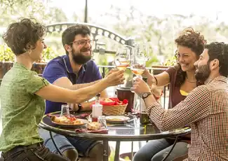 Weinprobe am Vesuv, Neapel, Italien. Weinprobe am Vesuv, Neapel, Italien.