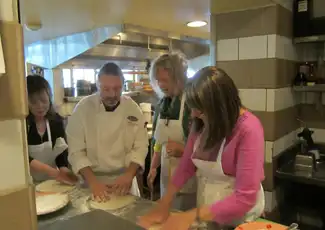 Neapel: Geführter Pizza-Kochkurs, Neapel, Italien. Neapel: Geführter Pizza-Kochkurs, Neapel, Italien.