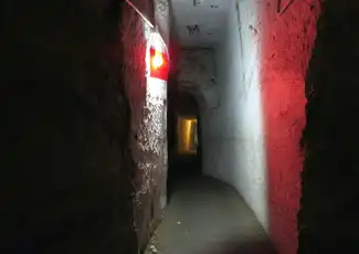 Spanische Viertel im Untergrund: Geführte Tour, Neapel, Italien. Spanische Viertel im Untergrund: Geführte Tour, Neapel, Italien.