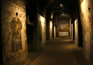 Katakomben von San Gaudioso: Führung, Neapel, Italien. Katakomben von San Gaudioso: Führung, Neapel, Italien.