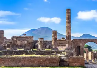 Pompeji, Herculanuem & Vesuv: Skip The Line Tickets + Hin- und Rückfahrt von Pompeji, Pompeji, Italien. Pompeji, Herculanuem & Vesuv: Skip The Line Tickets + Hin- und Rückfahrt von Pompeji, Pompeji, Italien.