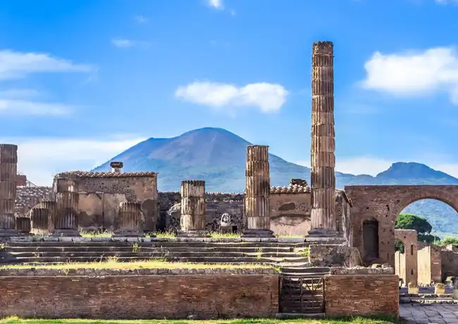 Pompeji & Vesuv: Eintritt ohne Anstehen + Audioguide + Transfer, Pompeji, Italien. Pompeji & Vesuv: Eintritt ohne Anstehen + Audioguide + Transfer, Pompeji, Italien.